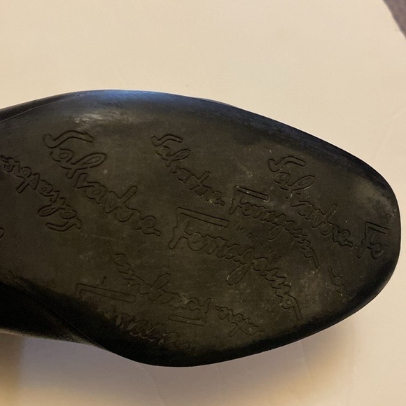 Salvatore Ferragamo Ghila Booties. With bag. New heels and newly polishe… - Picture 11 of 15